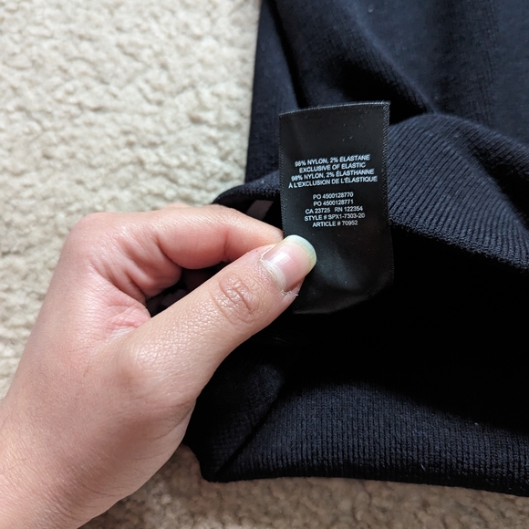 Aritzia babaton sculpt knit skirt - Picture 2 of 3